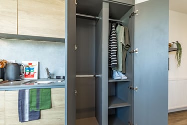 Platinum Skyline Studio - Image 6